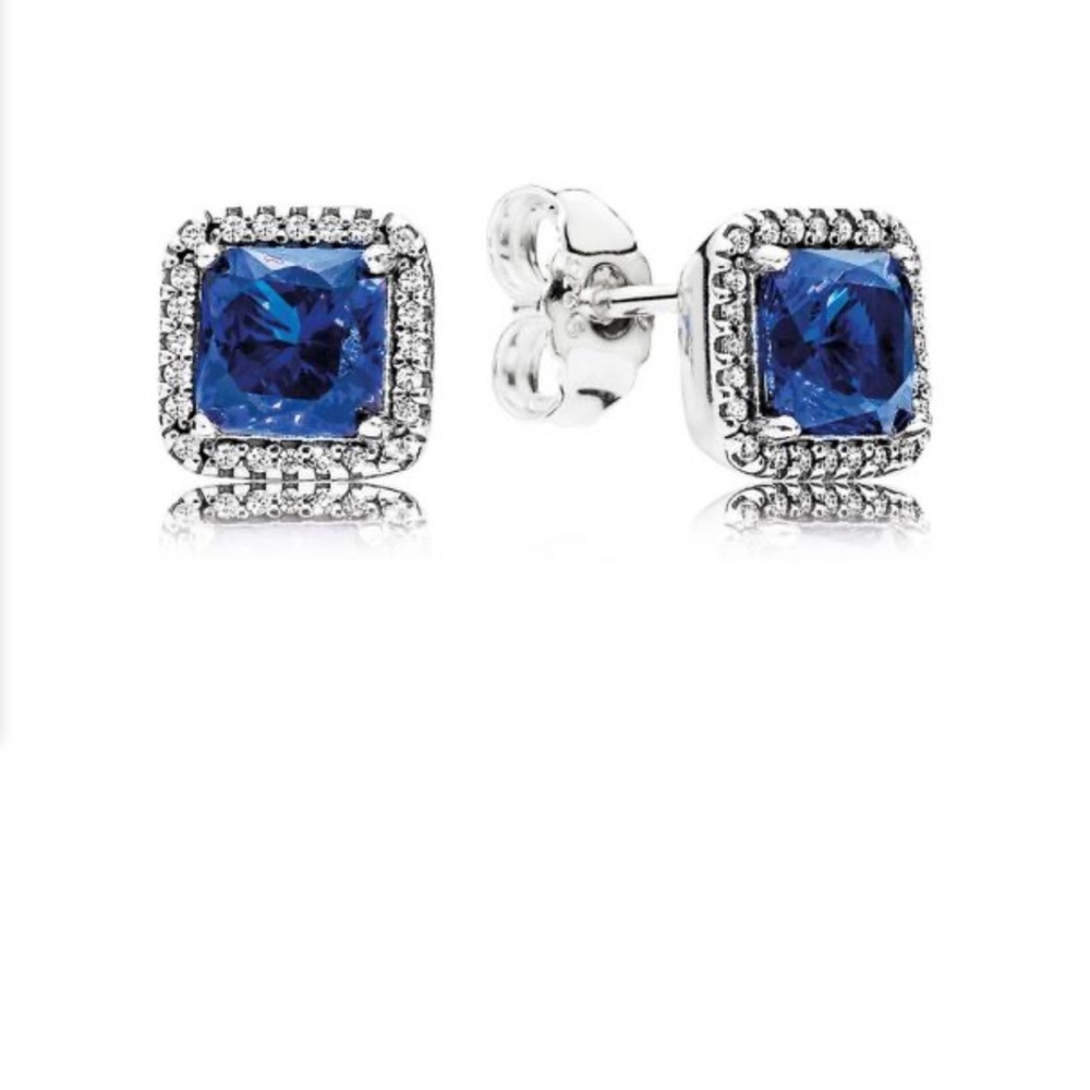 ✨Pandora Timeless Elegance Earrings, True Blue Crystals & Clear Cubic Zirconia✨